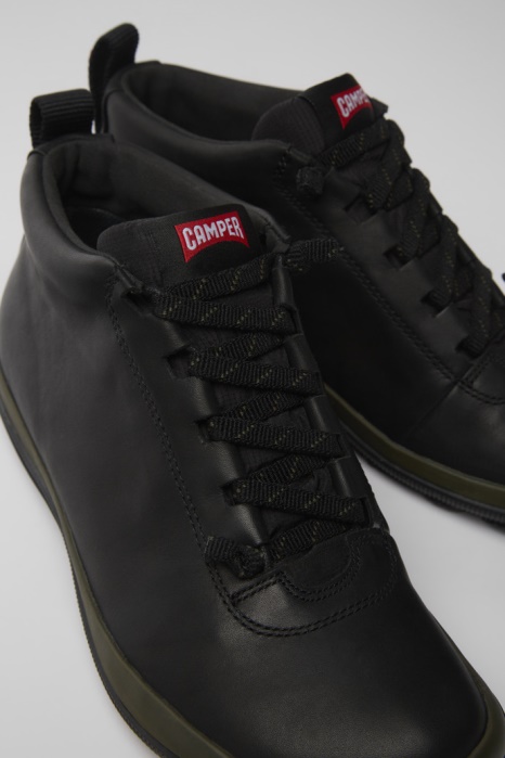 Baskets En Cuir Noir Peu Pista Gore-tex Pour Femme Exclusive Camper Be
