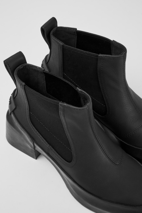 Bottines Design Rain En Cuir Noir à Talons Camper Be