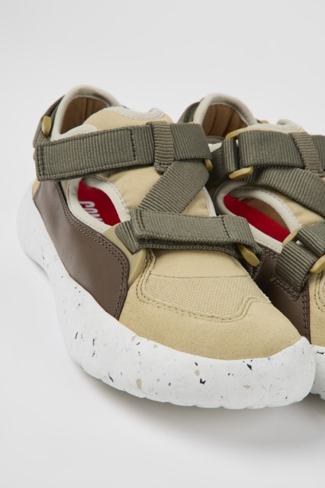 Baskets Semi-ouvertes Femme Cuir Et Textile Multicolores Peu Stadium Camper Be Nouveautés