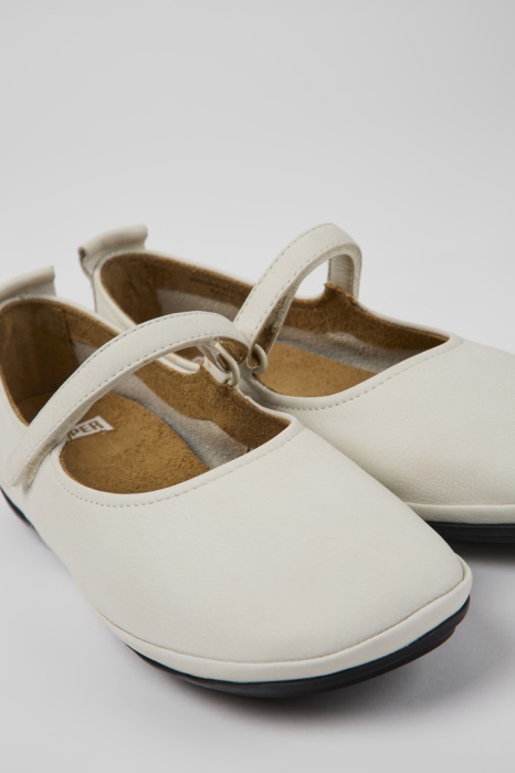 Ballerines Droites En Cuir Blanc Pour Femme Camper Be Nouveautés