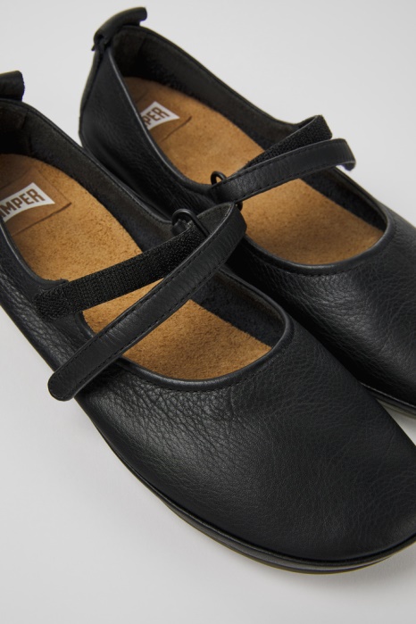 Ballerines Droites En Cuir Noir Pour Femme Camper Be Nouveautés